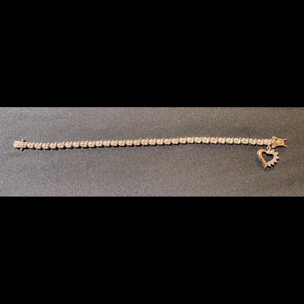 Diamond Accent Heart Bracelet